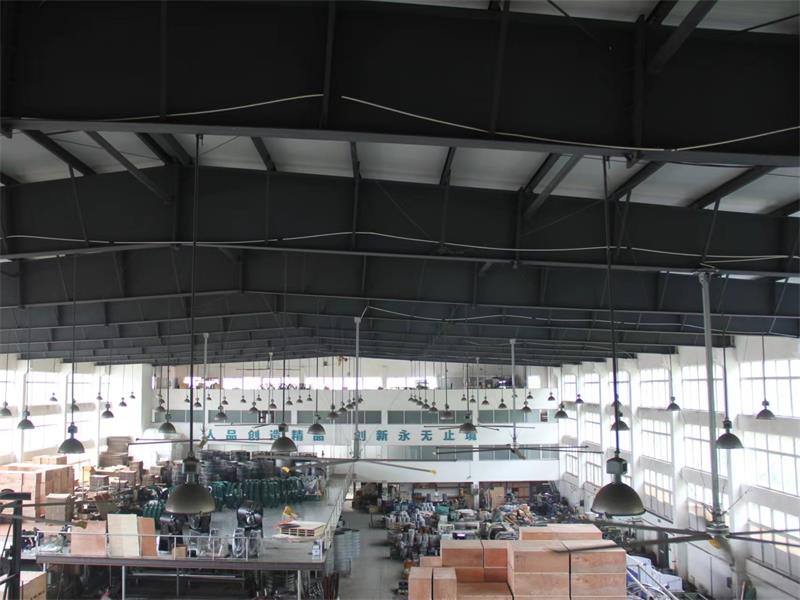 四川厂区工业大风扇安装案例